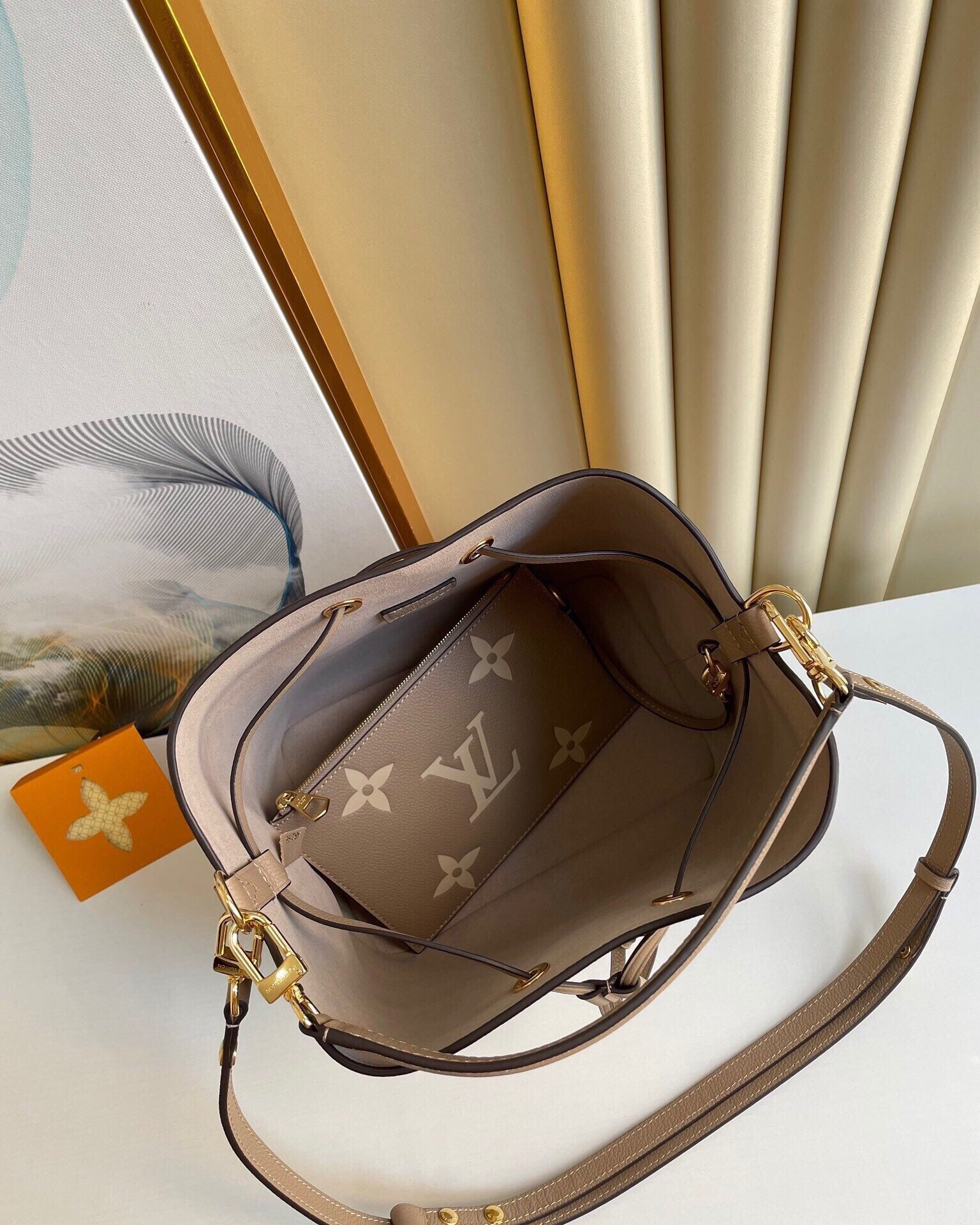 Louis Vuitton women's bags 76