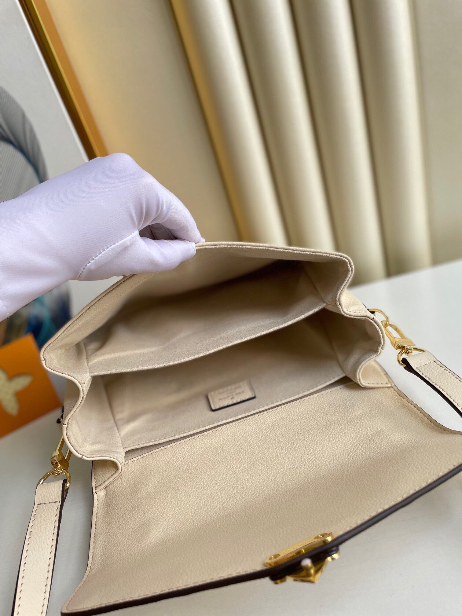Louis Vuitton women's bags 78
