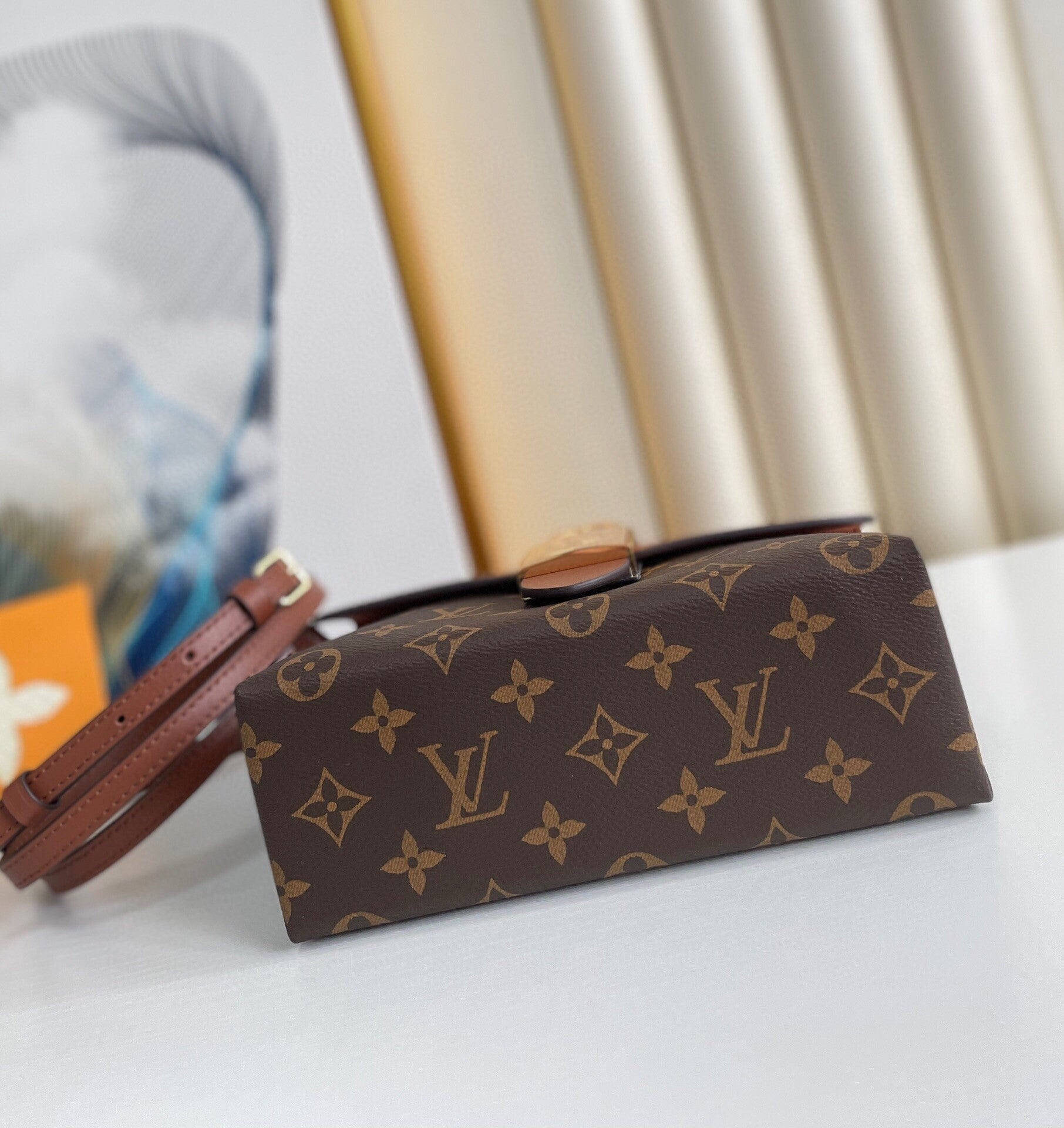 Louis Vuitton women's bags 80