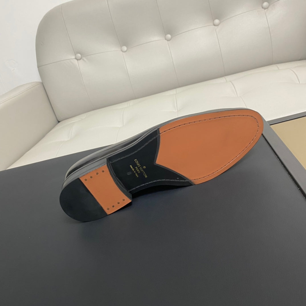 Luxury Italian Leather Dress Shoes – Premium Calf Patent Leather, Handcrafted Quality