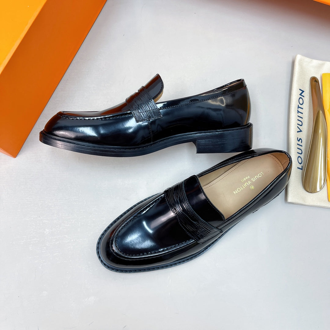 Luxury Italian Leather Dress Shoes – Premium Calf Patent Leather, Handcrafted Quality 20