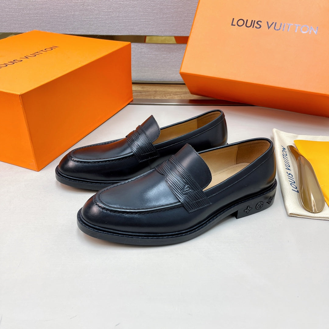 Luxury Italian Leather Dress Shoes – Premium Calf Patent Leather, Handcrafted Quality 22