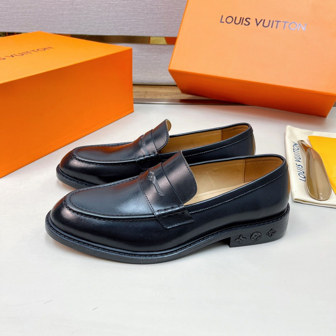 Luxury Italian Leather Dress Shoes – Premium Calf Patent Leather, Handcrafted Quality 25