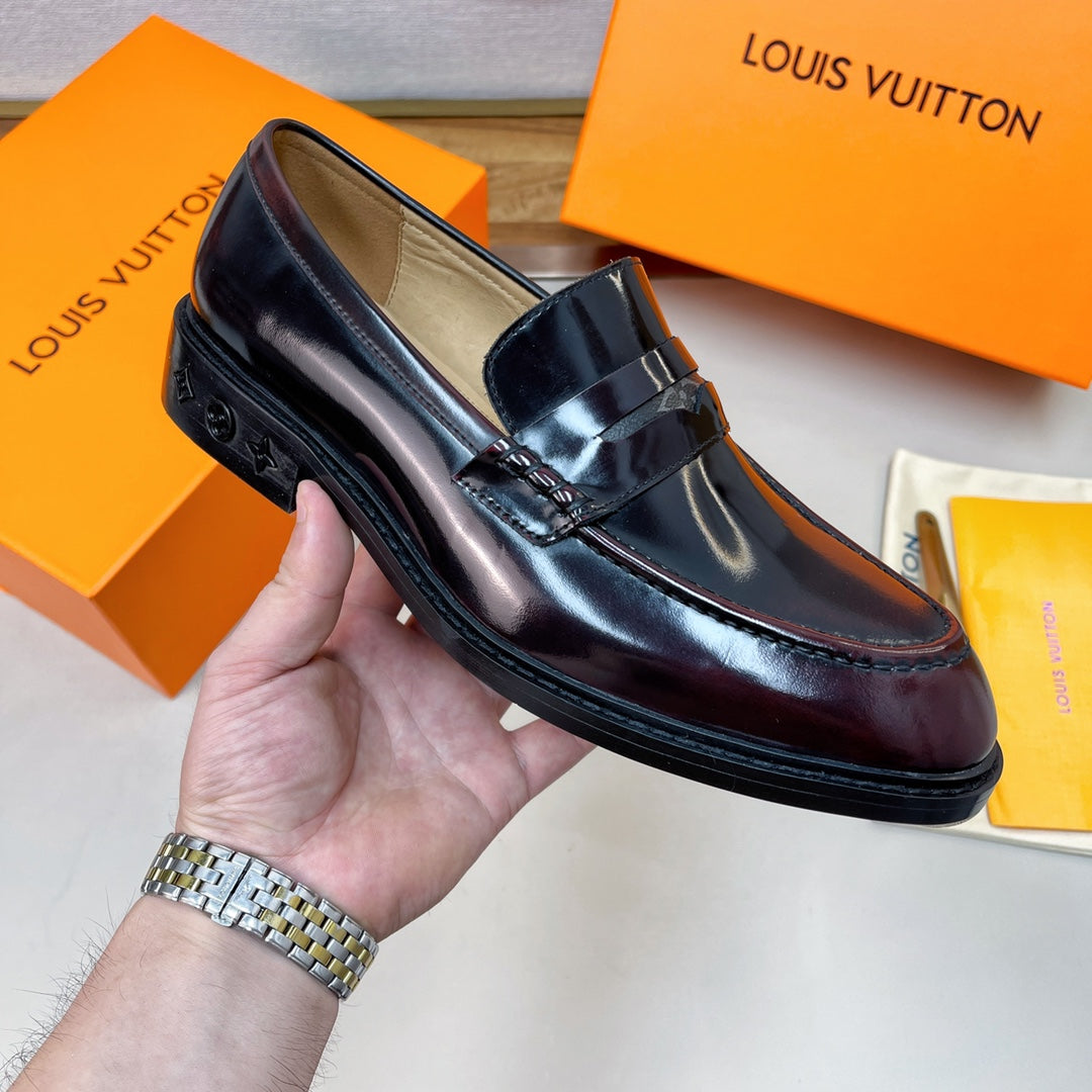Luxury Italian Leather Dress Shoes – Premium Calf Patent Leather, Handcrafted Quality 26