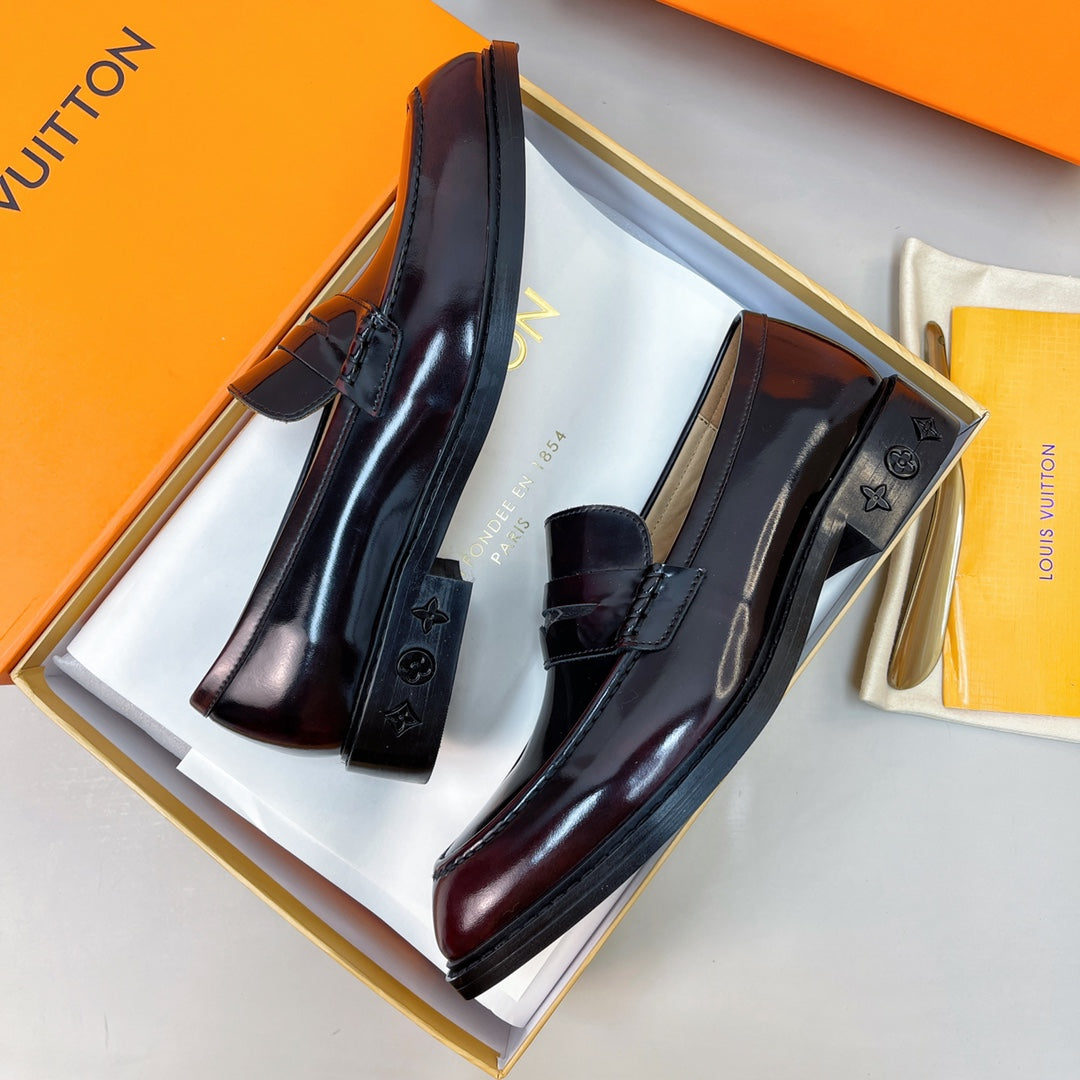 Luxury Italian Leather Dress Shoes – Premium Calf Patent Leather, Handcrafted Quality 26