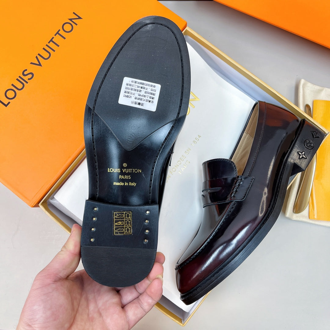 Luxury Italian Leather Dress Shoes – Premium Calf Patent Leather, Handcrafted Quality 26