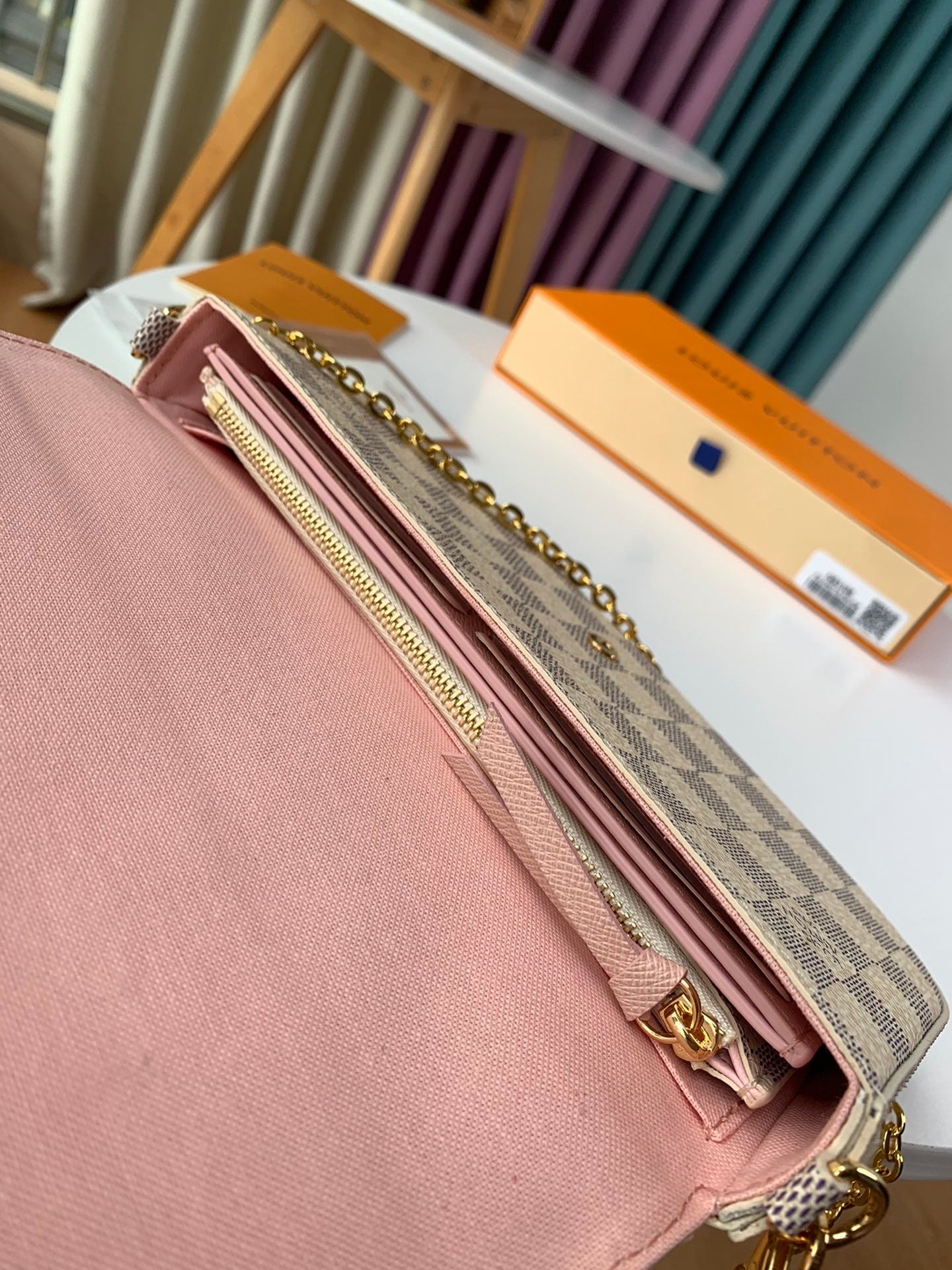 Louis Vuitton women's bags 89