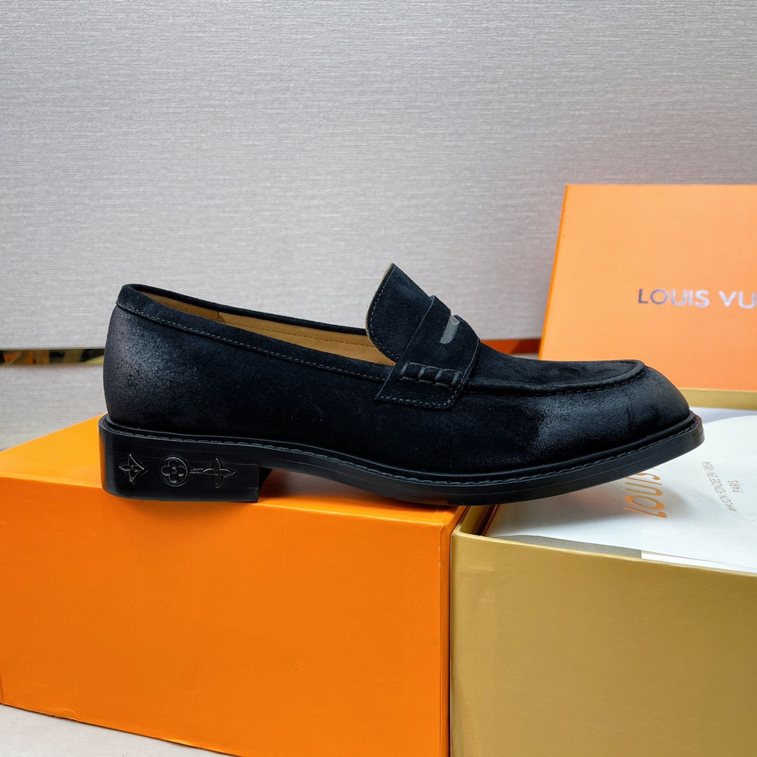 Luxury Italian Leather Dress Shoes – Premium Calf Patent Leather, Handcrafted Quality 33