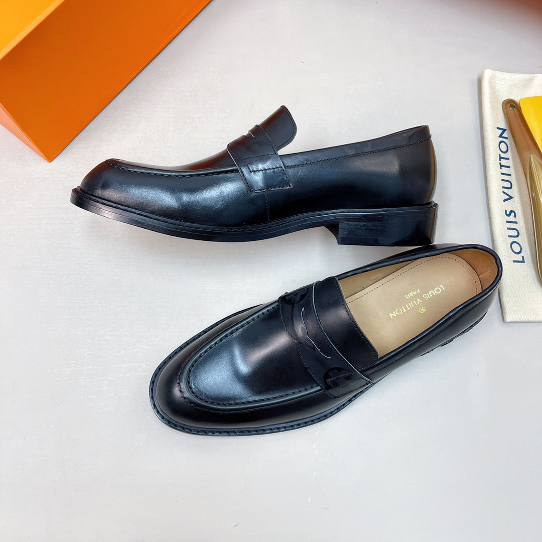 Luxury Italian Leather Dress Shoes – Premium Calf Patent Leather, Handcrafted Quality 34