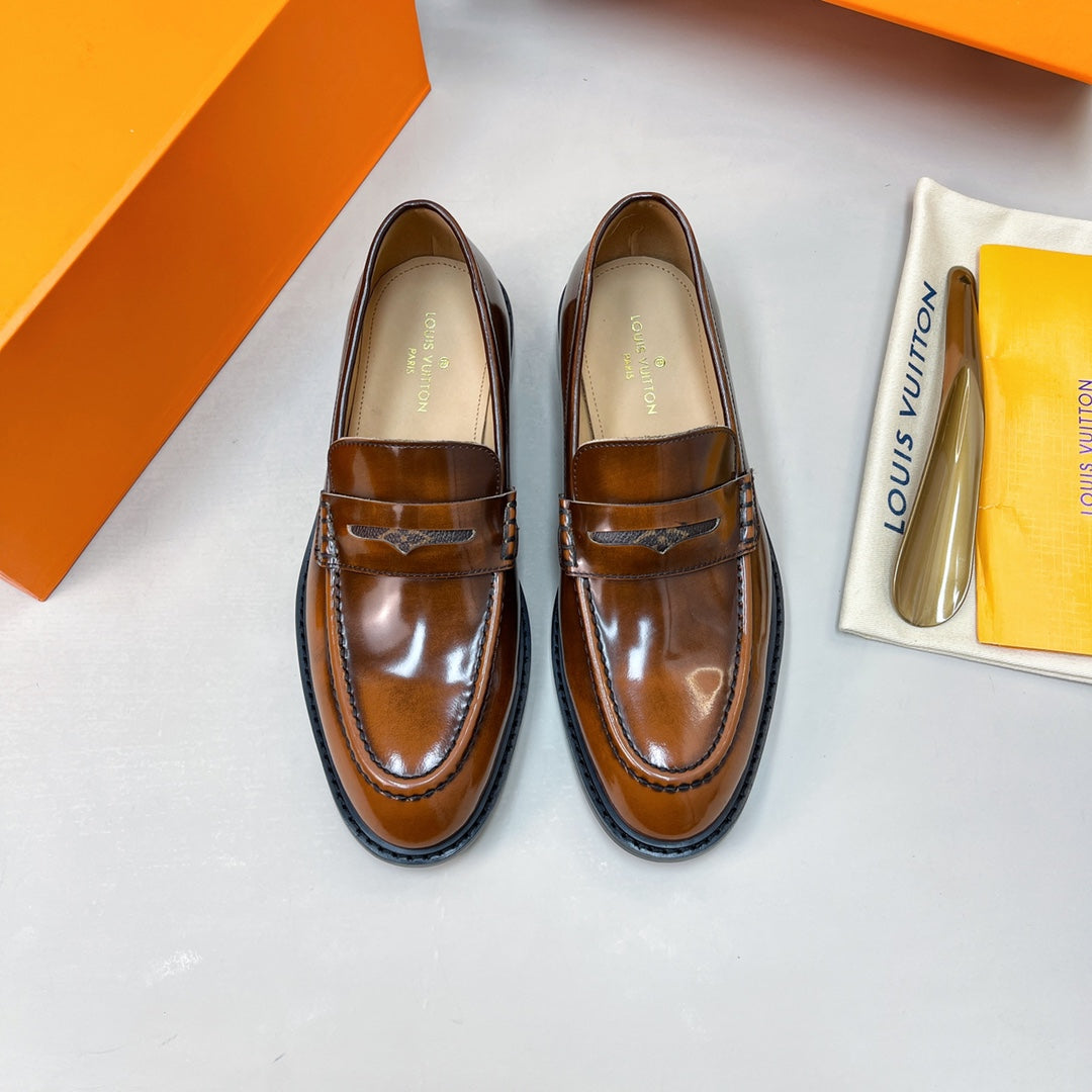 Luxury Italian Leather Dress Shoes – Premium Calf Patent Leather, Handcrafted Quality 35