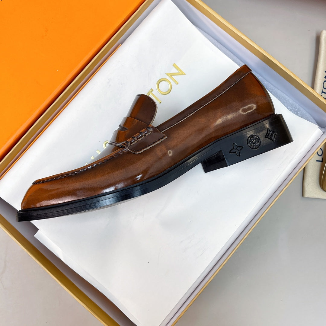 Luxury Italian Leather Dress Shoes – Premium Calf Patent Leather, Handcrafted Quality 35