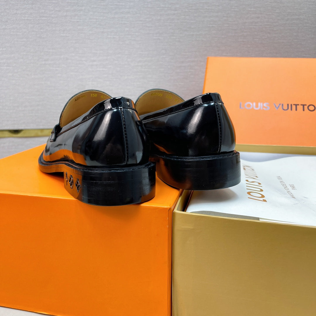 Luxury Italian Leather Dress Shoes – Premium Calf Patent Leather, Handcrafted Quality 36