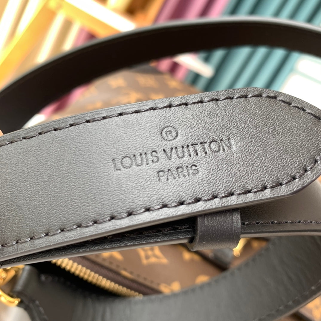 Louis Vuitton women's bags 91