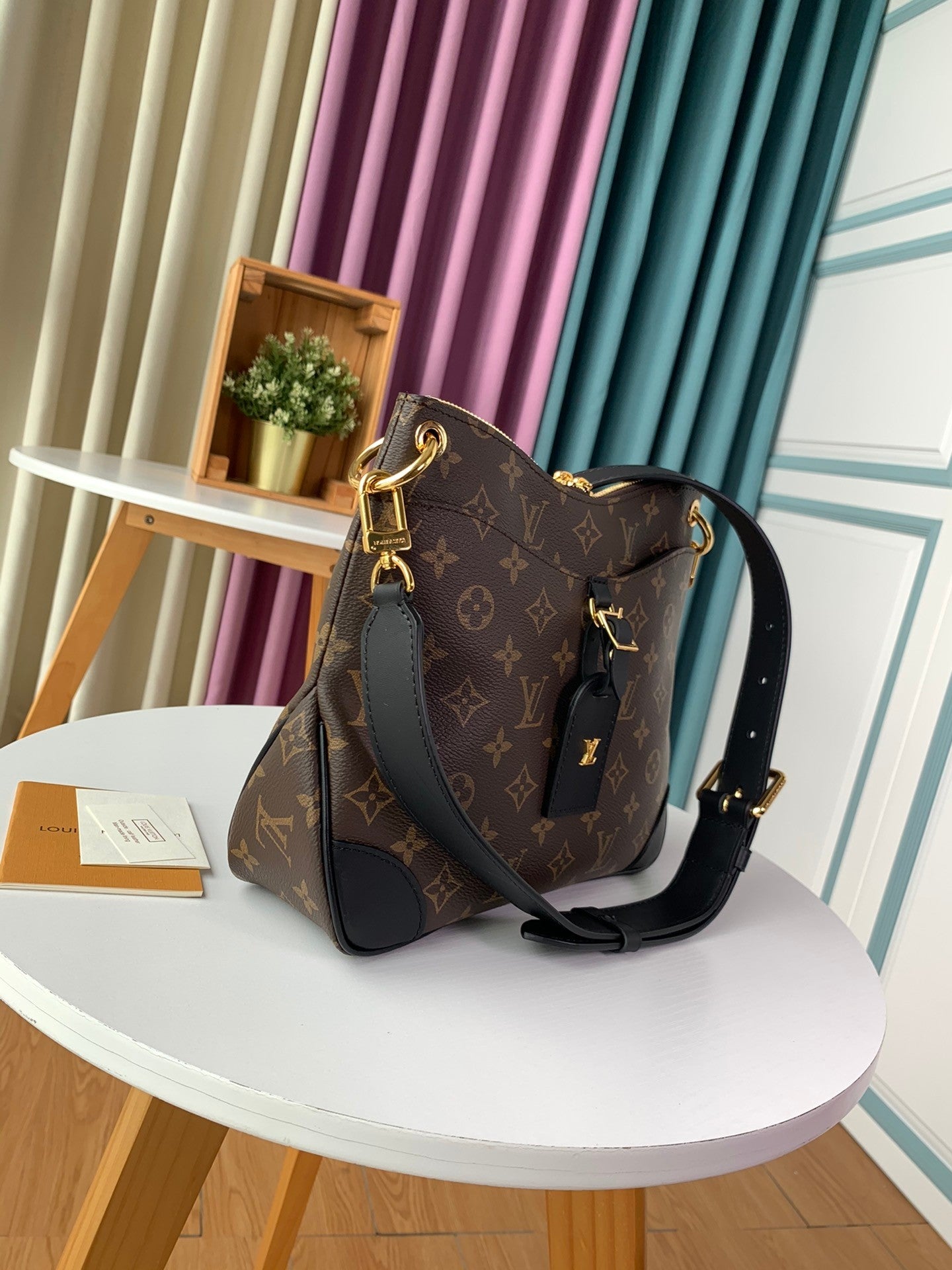 Louis Vuitton women's bags 92