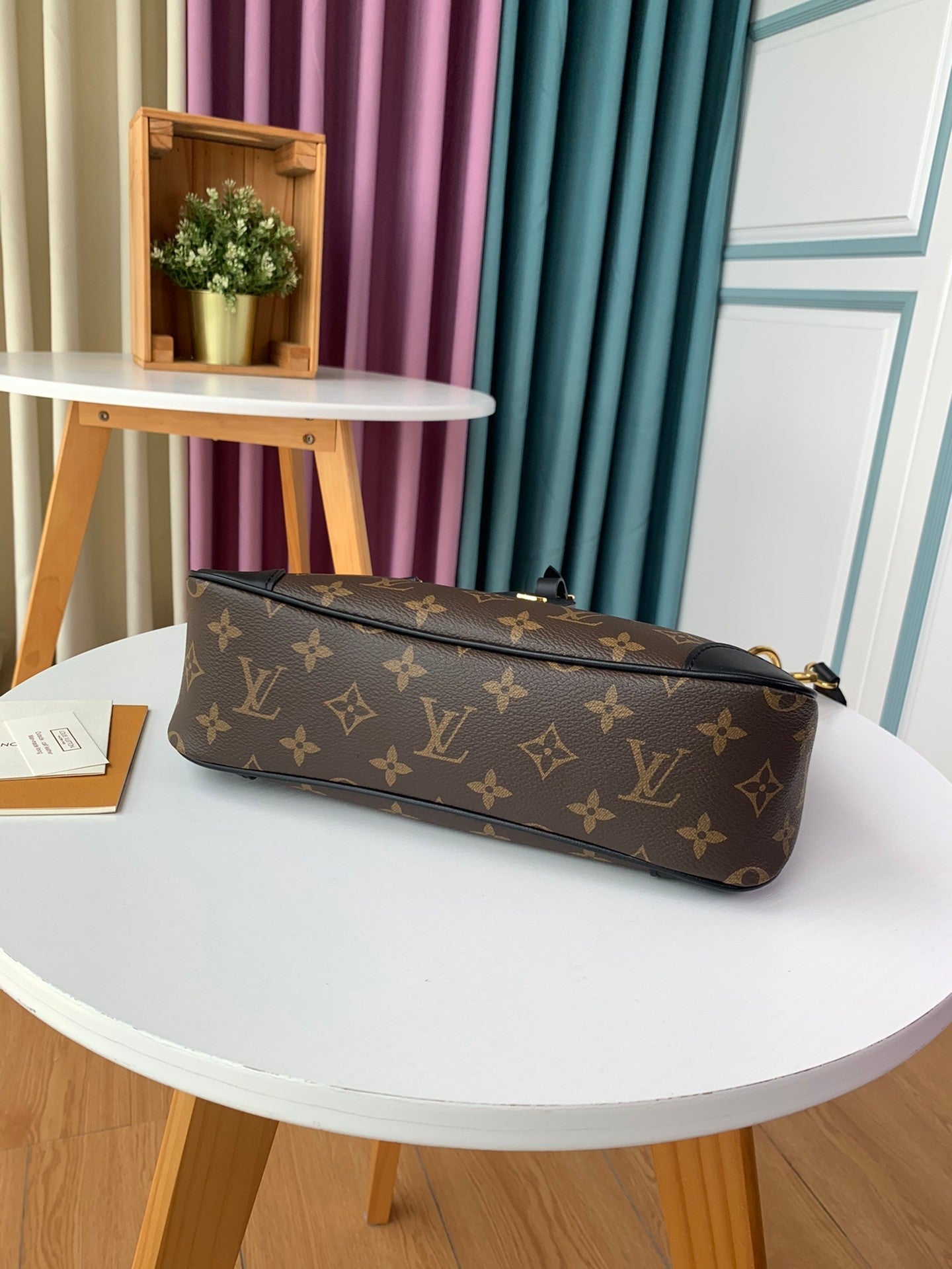 Louis Vuitton women's bags 92