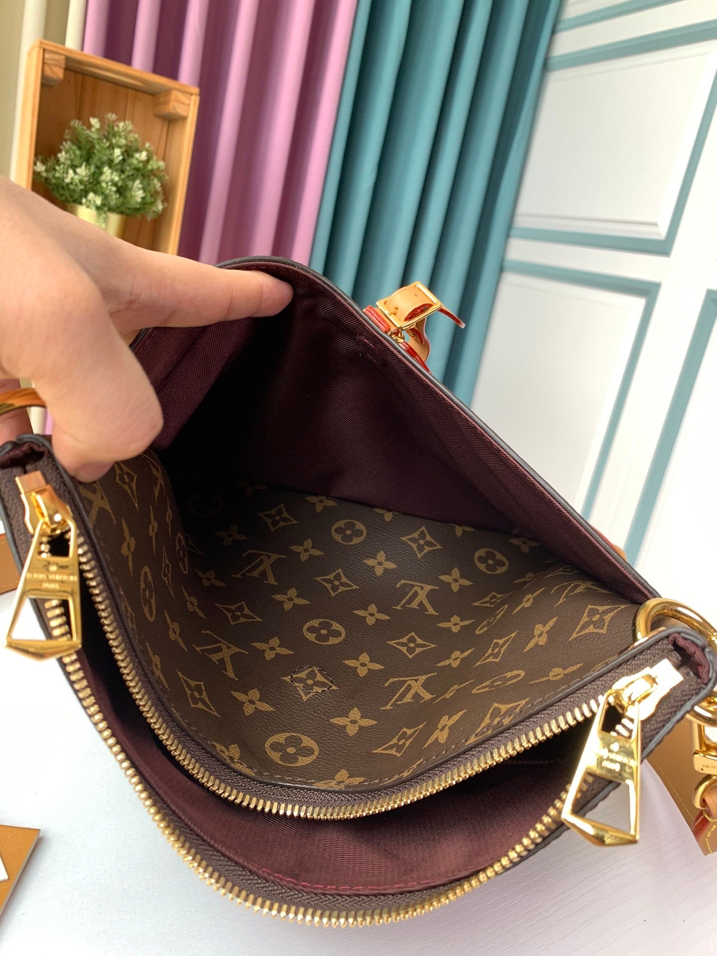 Louis Vuitton women's bags 93