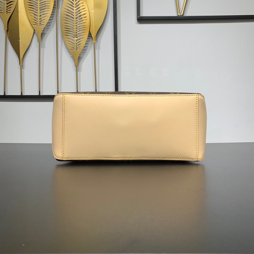 Louis Vuitton women's bags 94