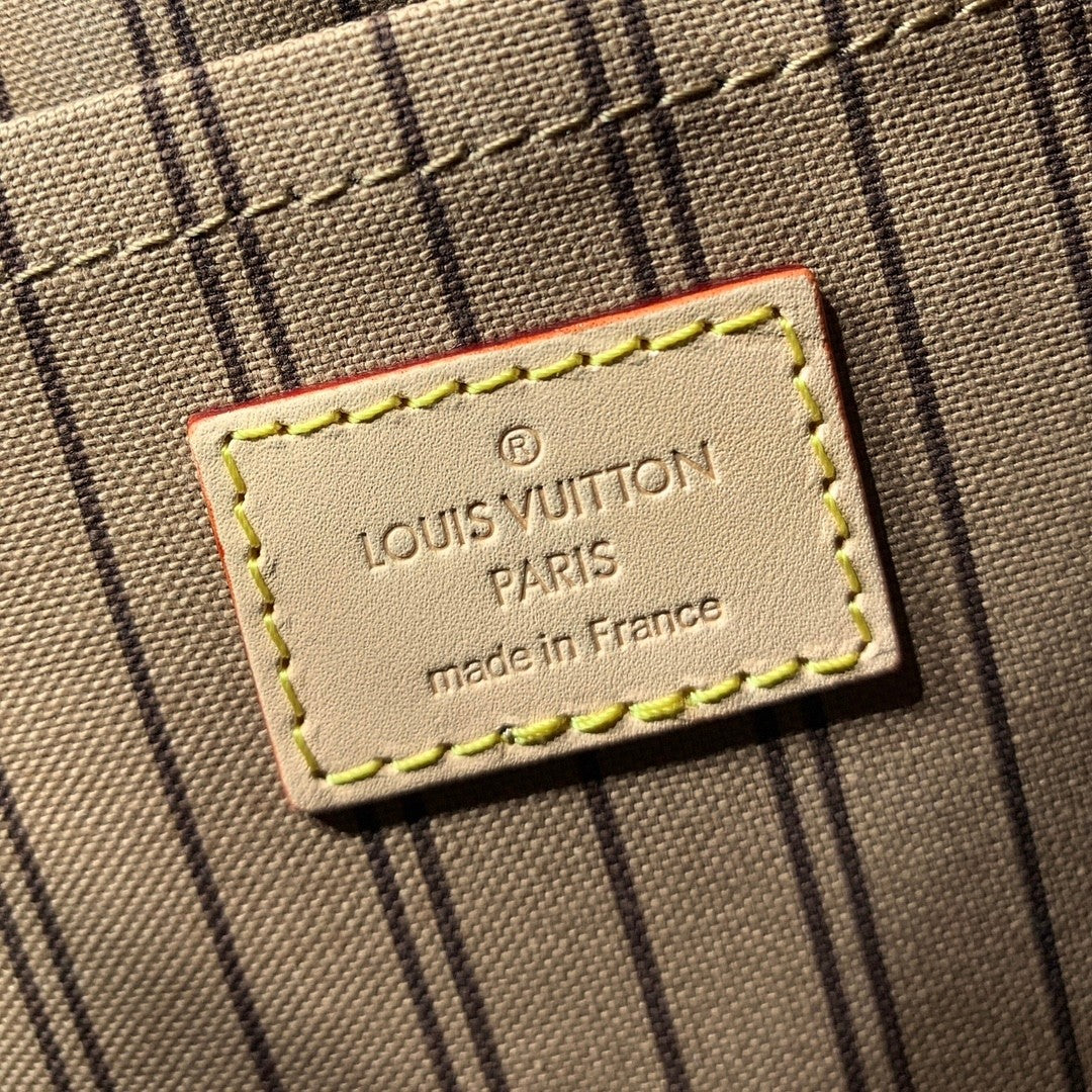 Louis Vuitton women's bags 94
