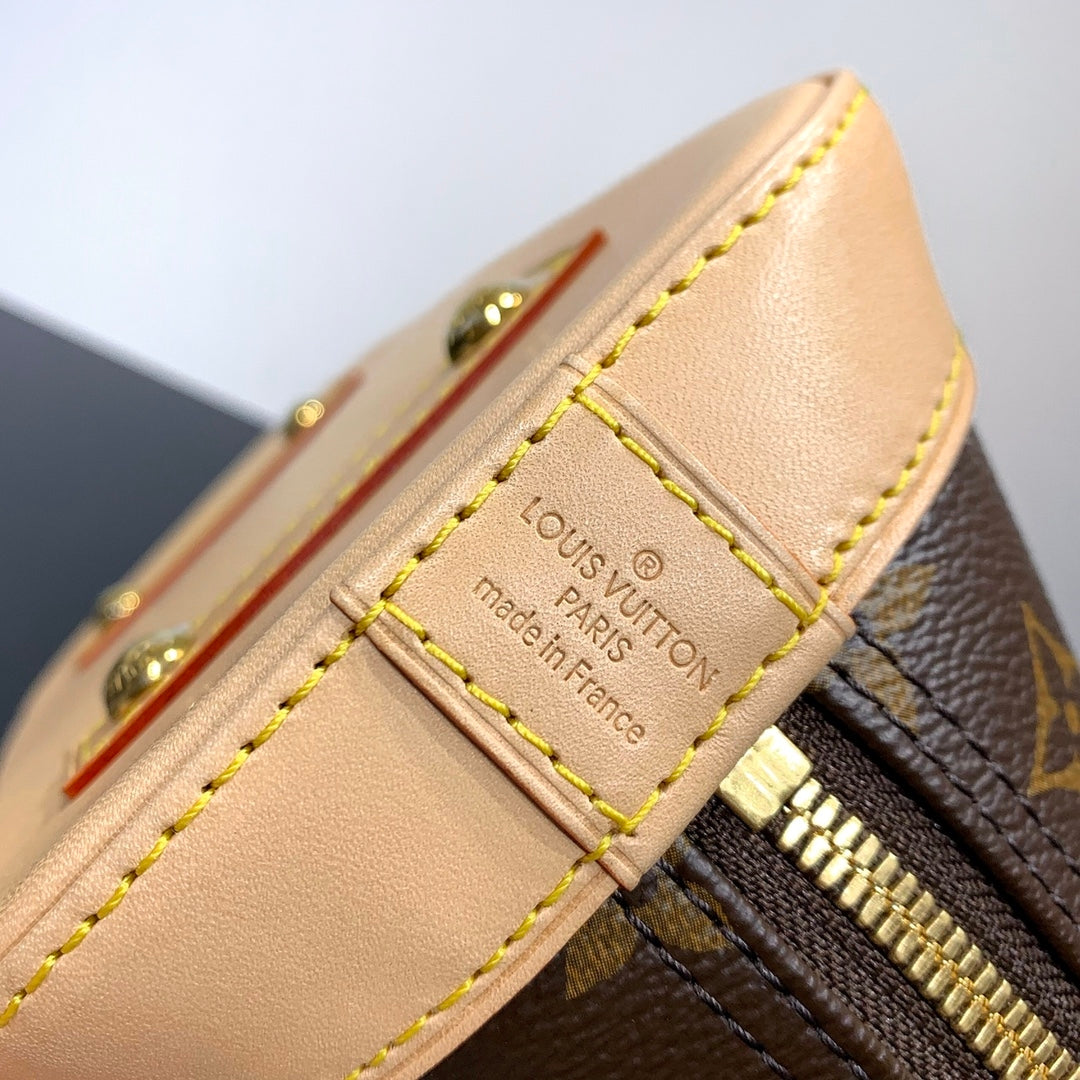 Louis Vuitton women's bags 96