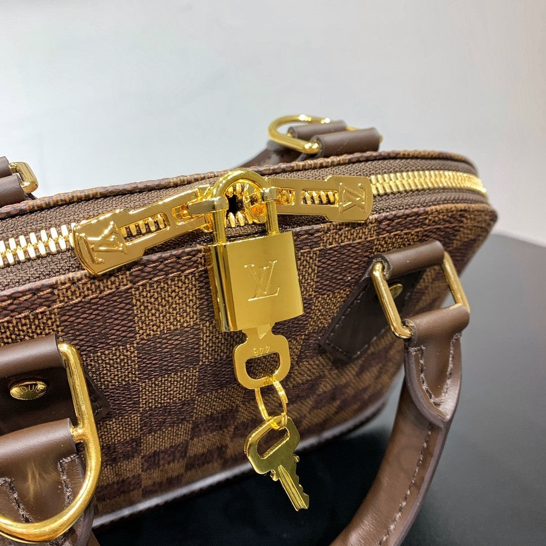 Louis Vuitton women's bags 97