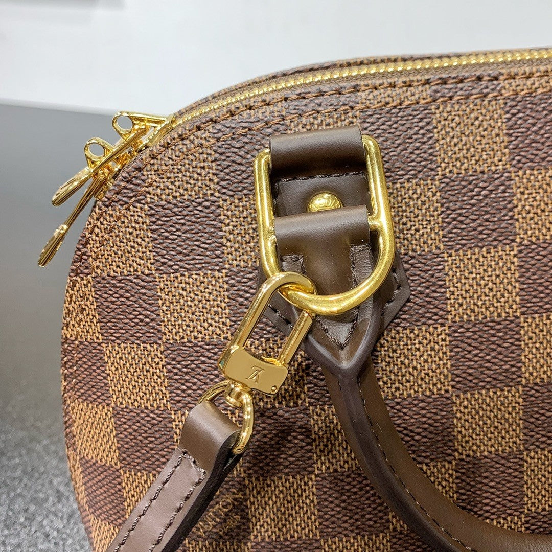 Louis Vuitton women's bags 97
