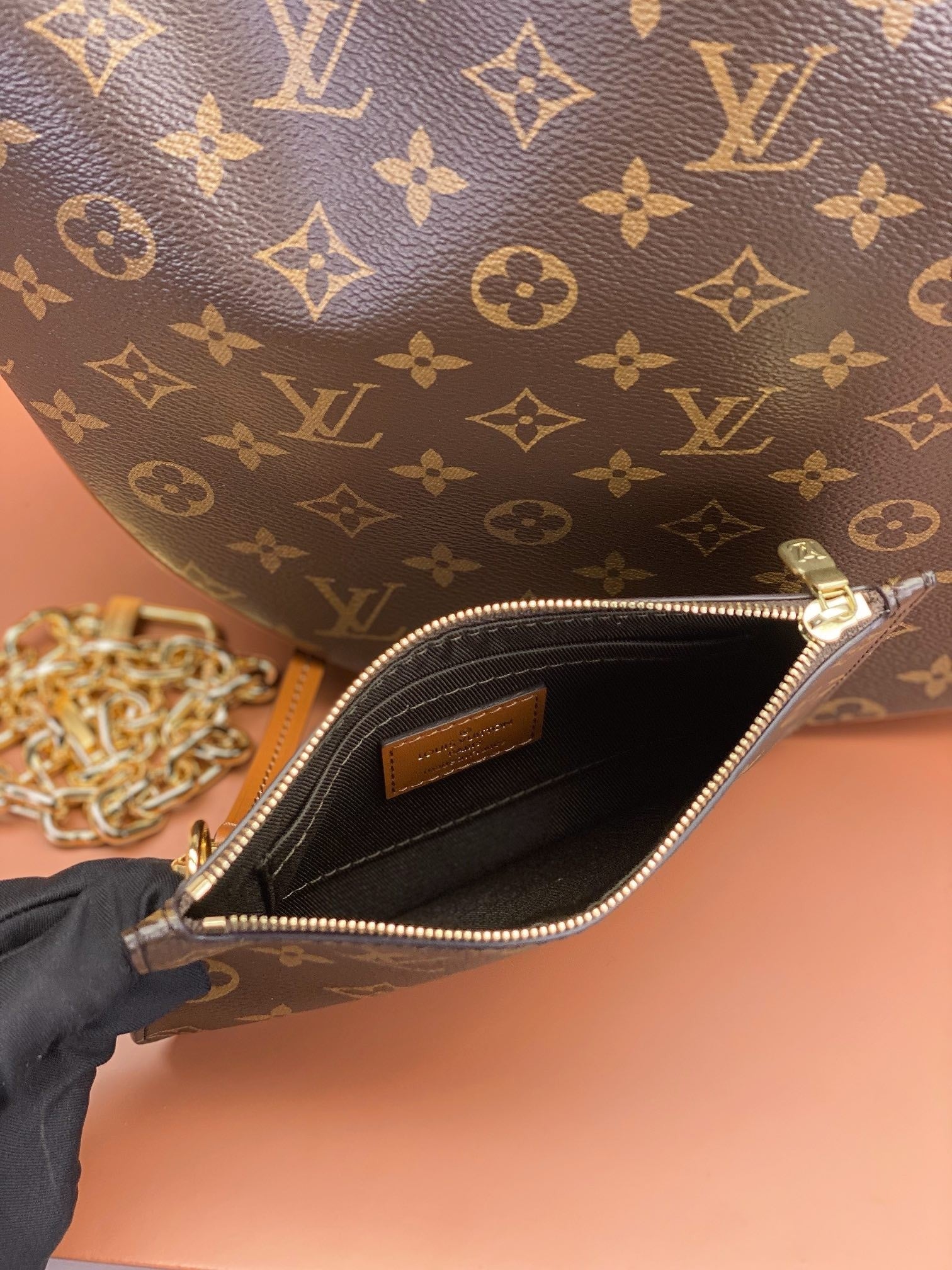 Louis Vuitton women's bags 99
