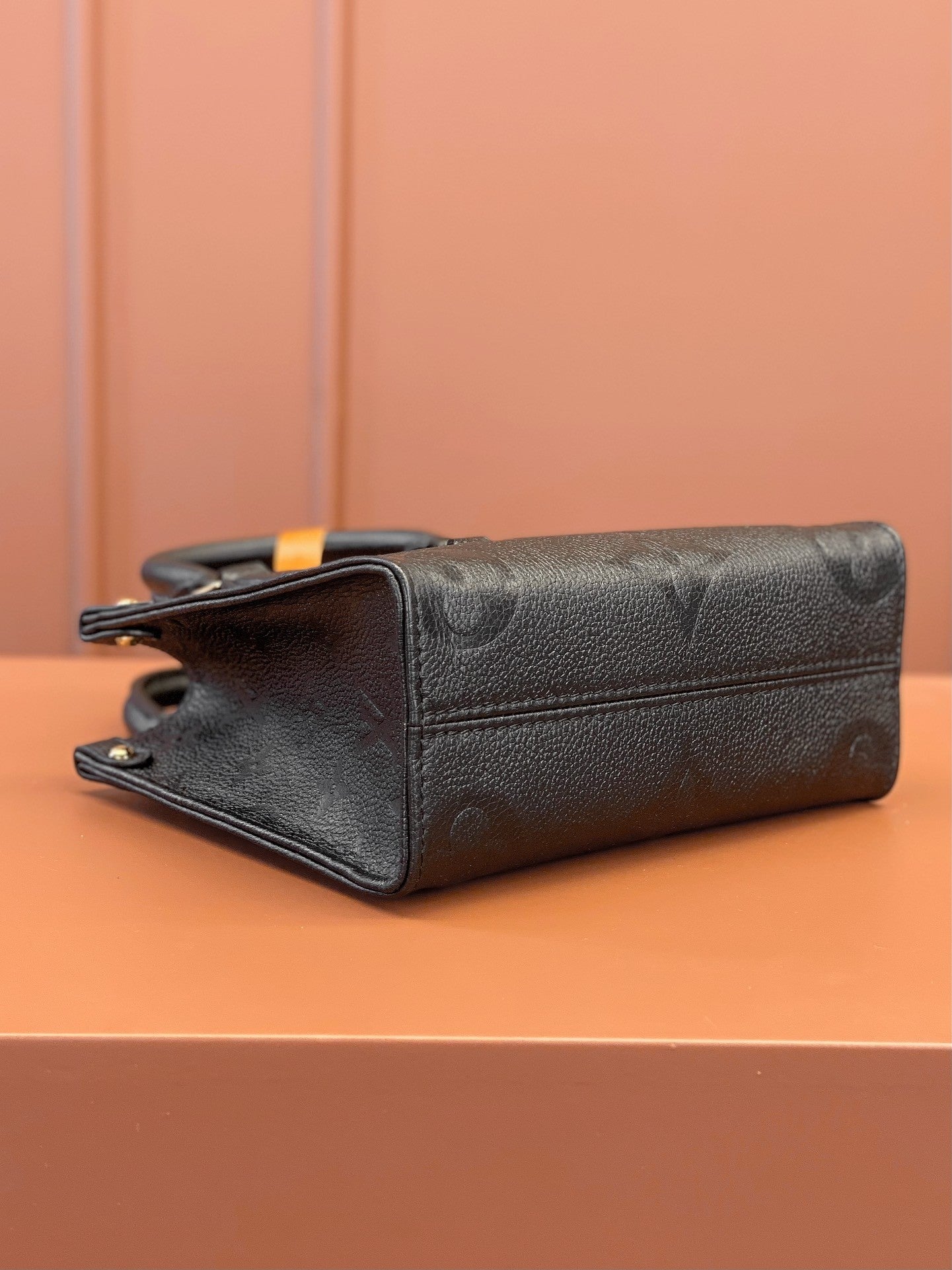 Louis Vuitton women's bags 105