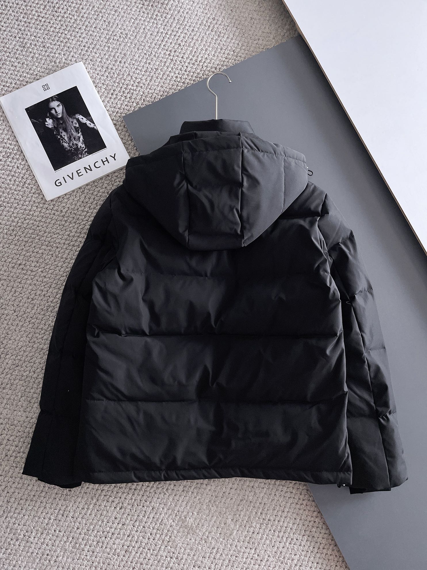 PRADA 2024 FW Premium Goose Down Jacket | Colorblock Design | Unisex | M–3XL