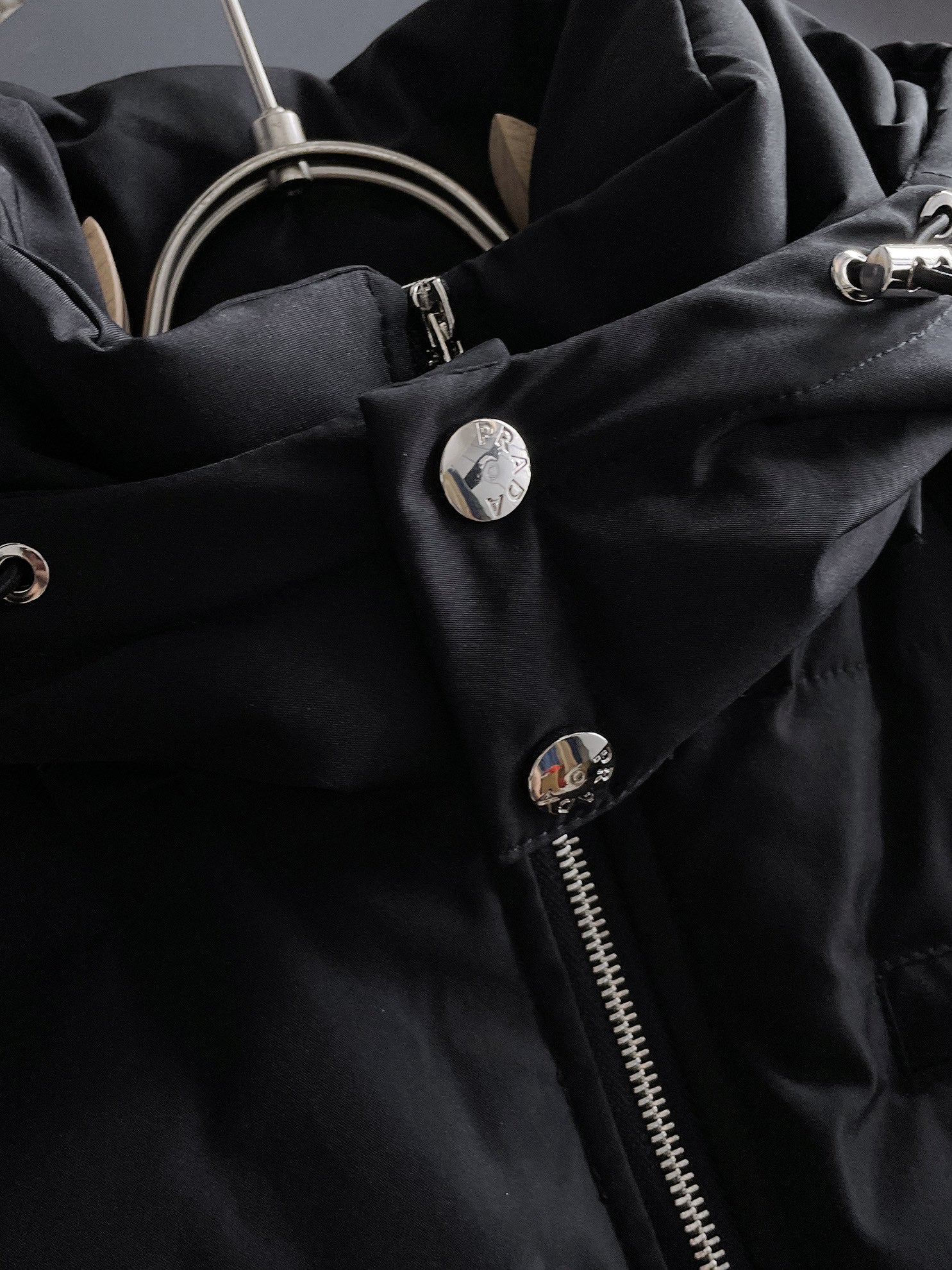 PRADA 2024 FW Premium Goose Down Jacket | Colorblock Design | Unisex | M–3XL