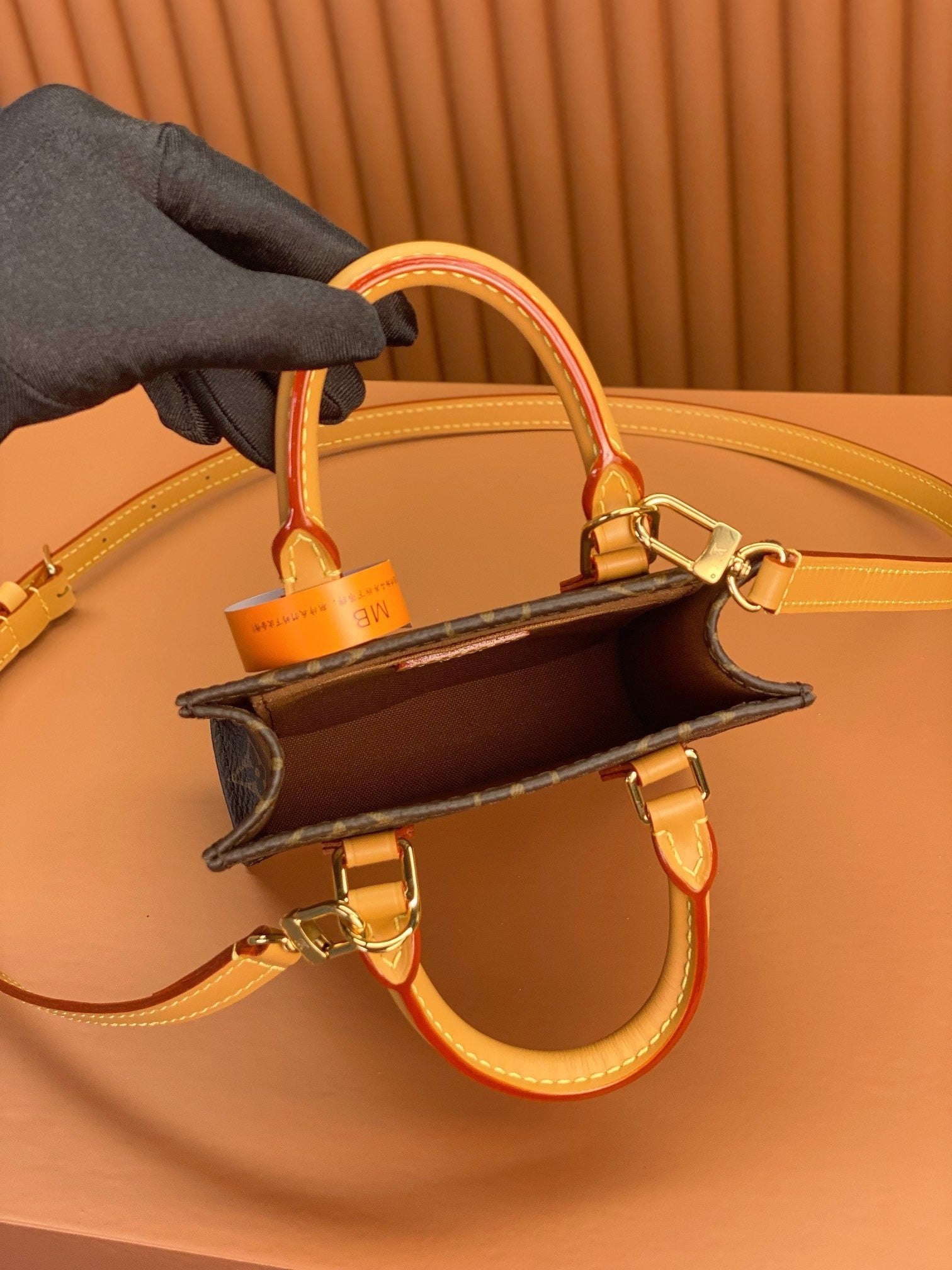 Louis Vuitton women's bags 114