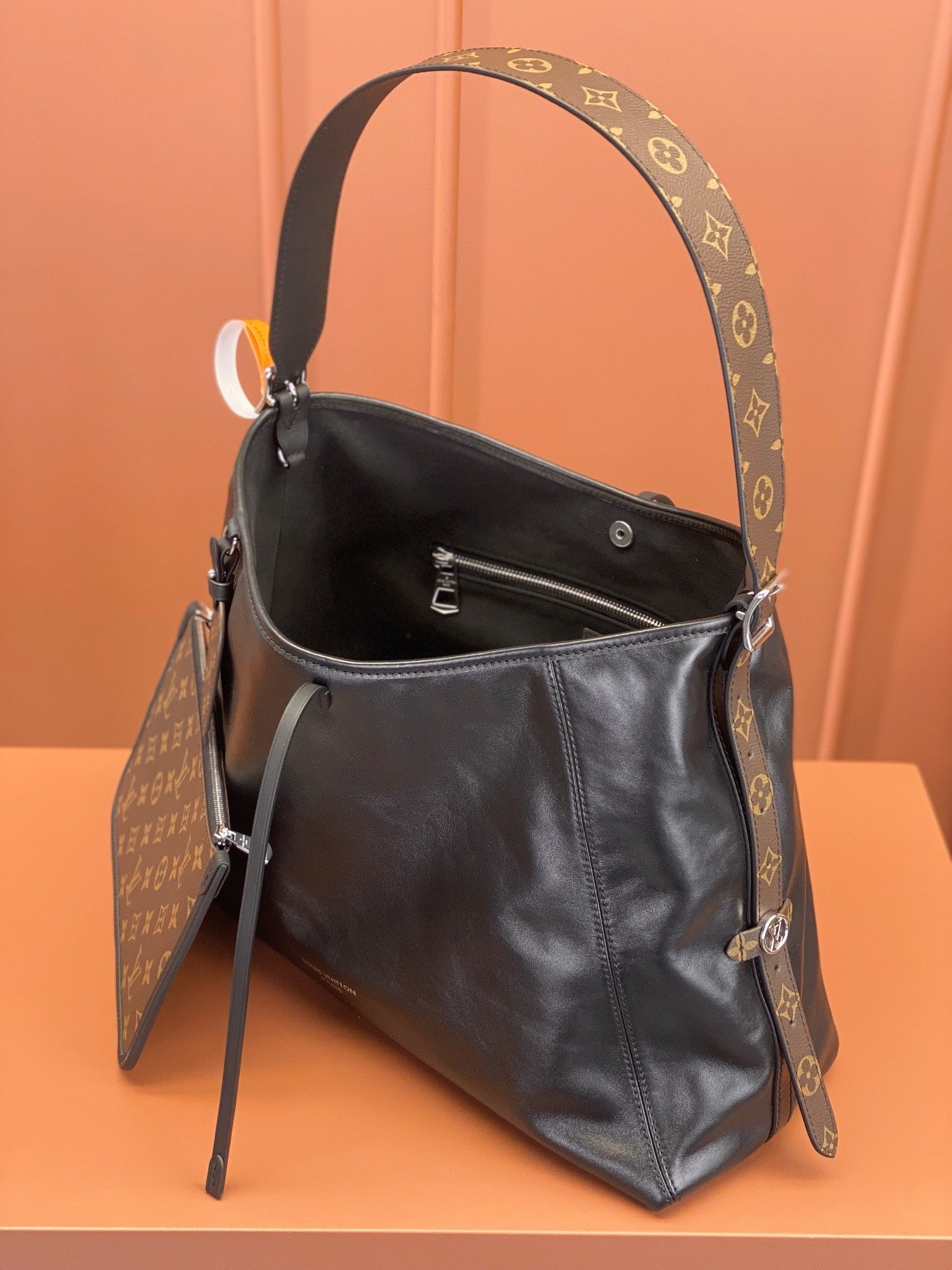 Louis Vuitton women's bags 117