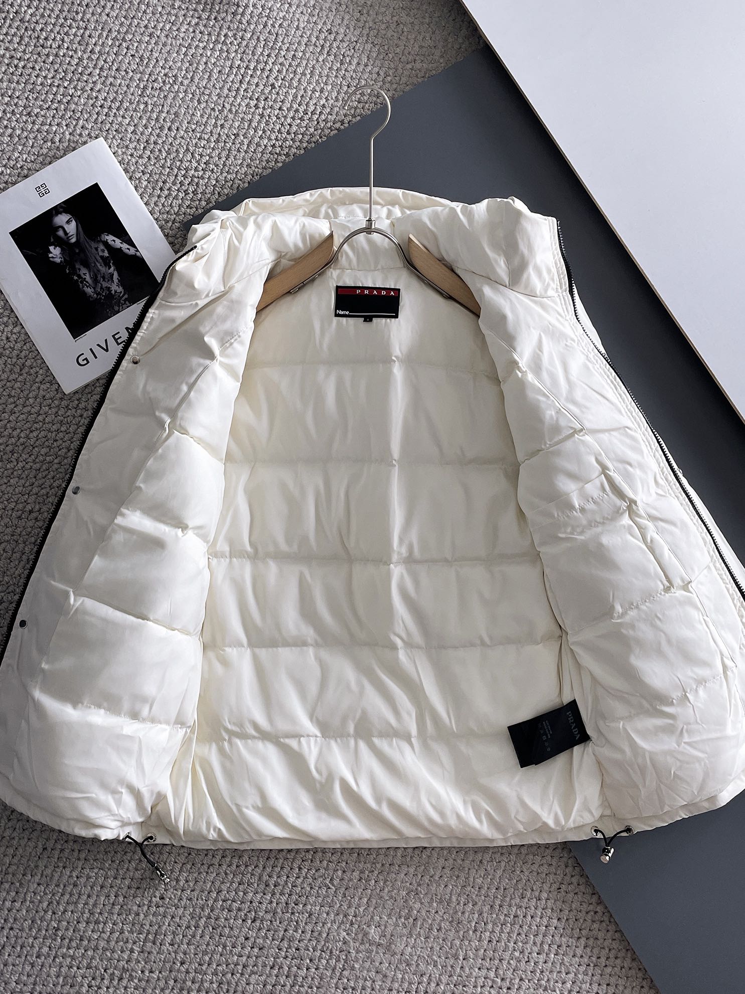 PRADA 2024 FW Premium Goose Down Jacket | Colorblock Design | Unisex | M–3XL