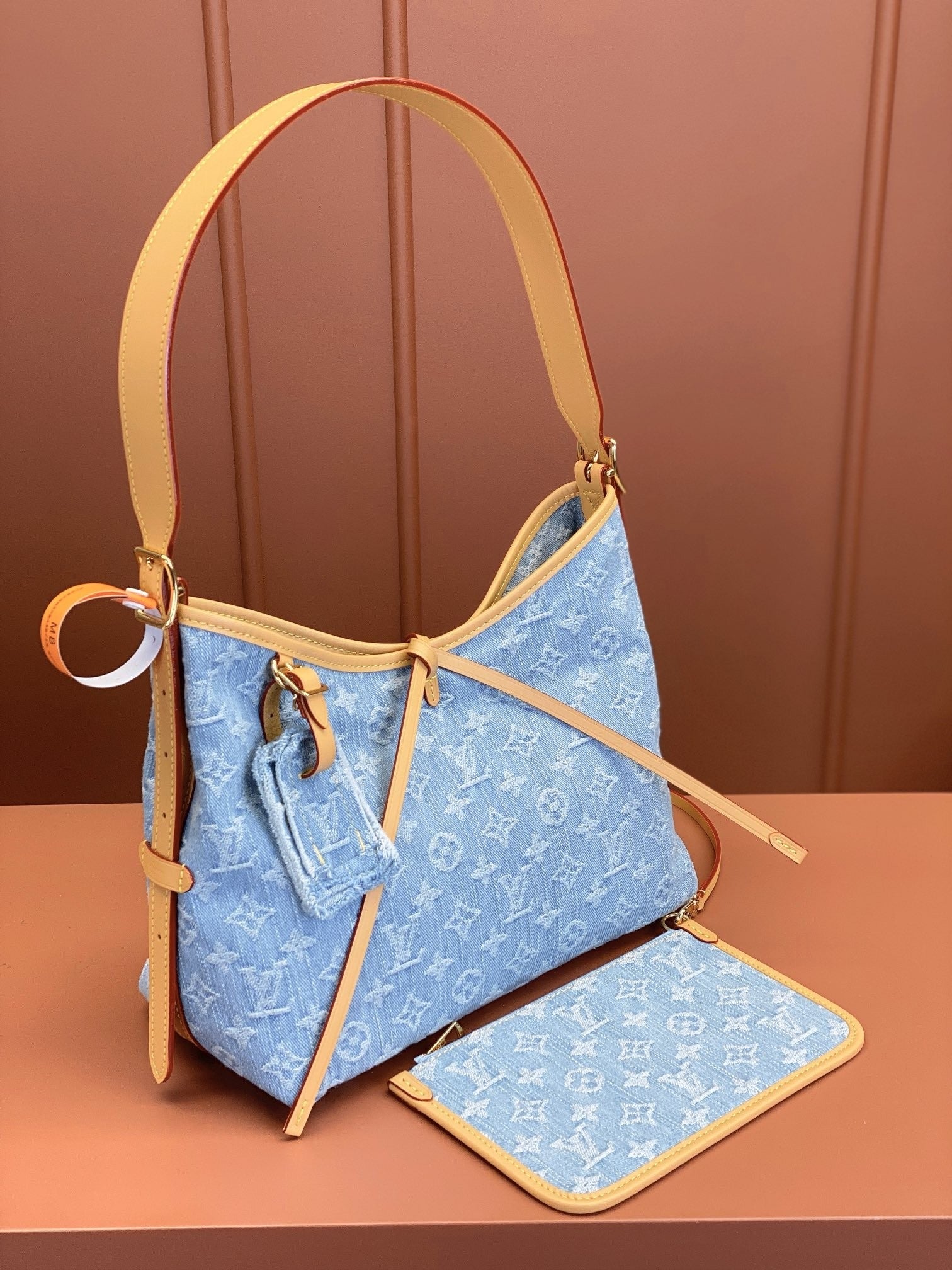 Louis Vuitton women's bags 130