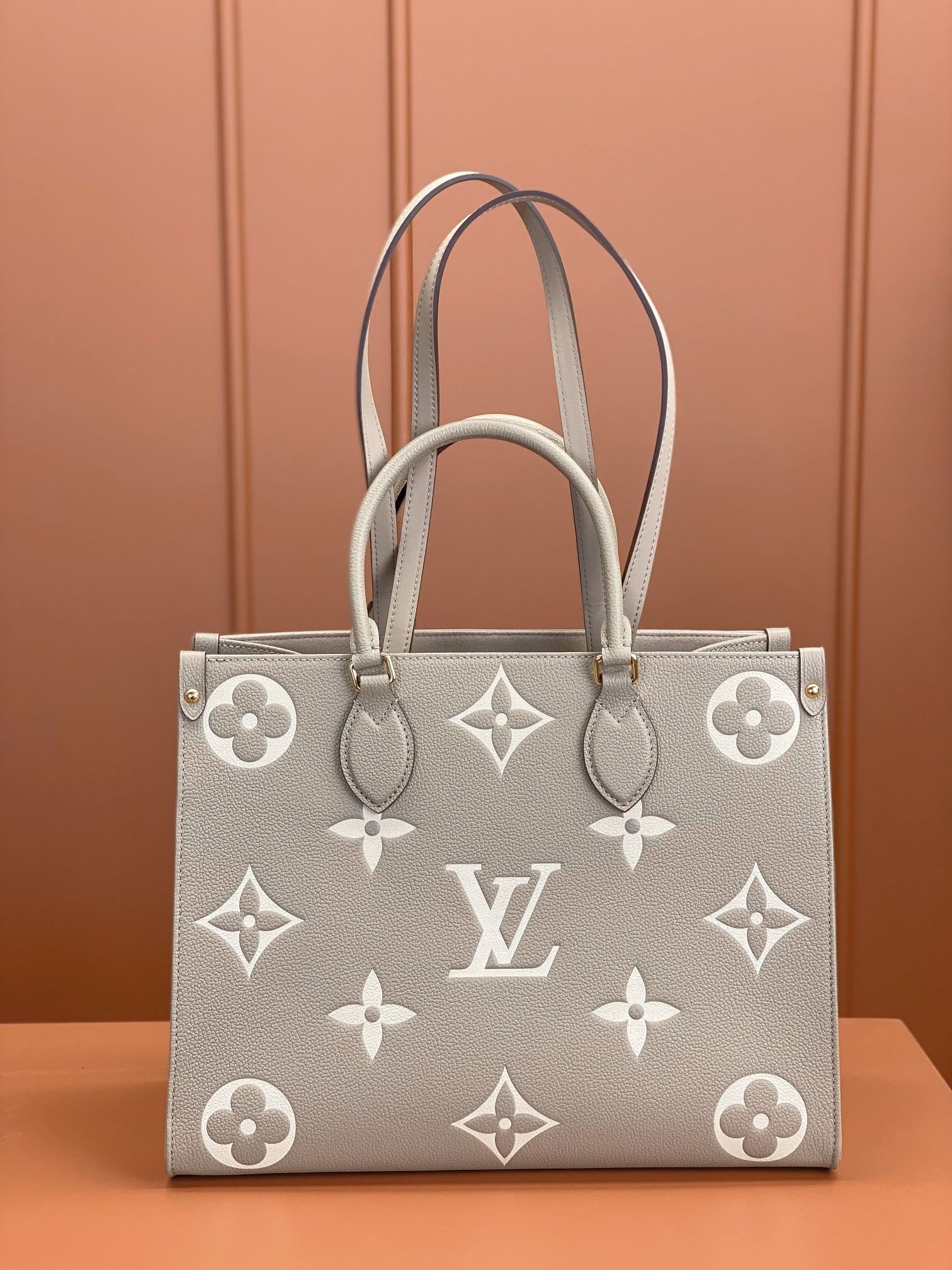 Louis Vuitton women's bags 133