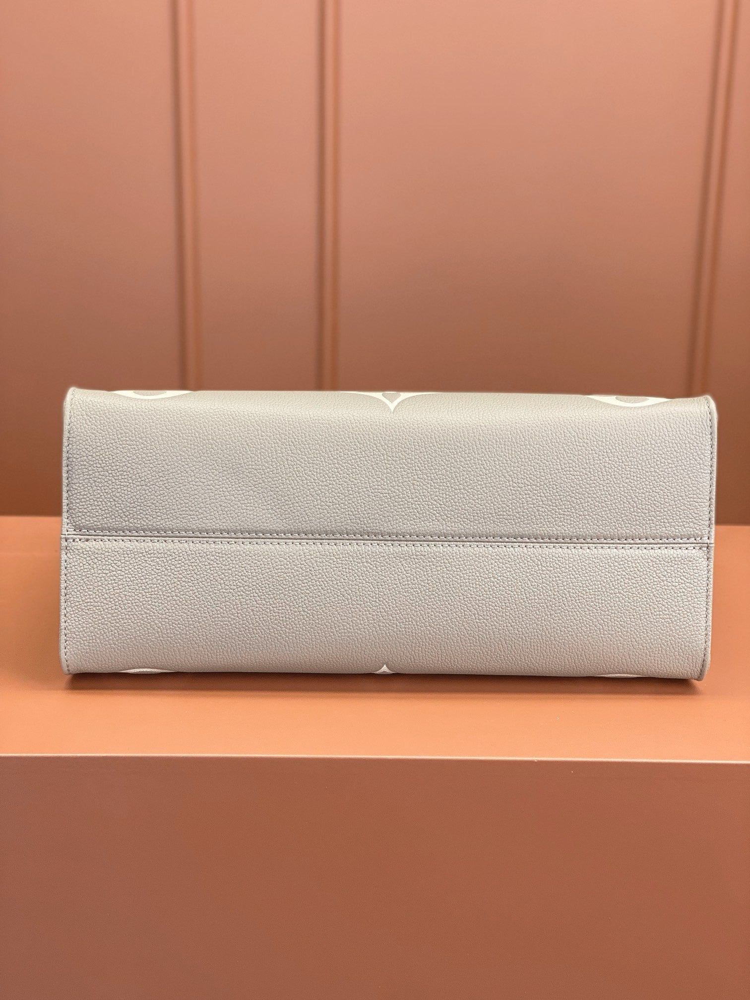 Louis Vuitton women's bags 133