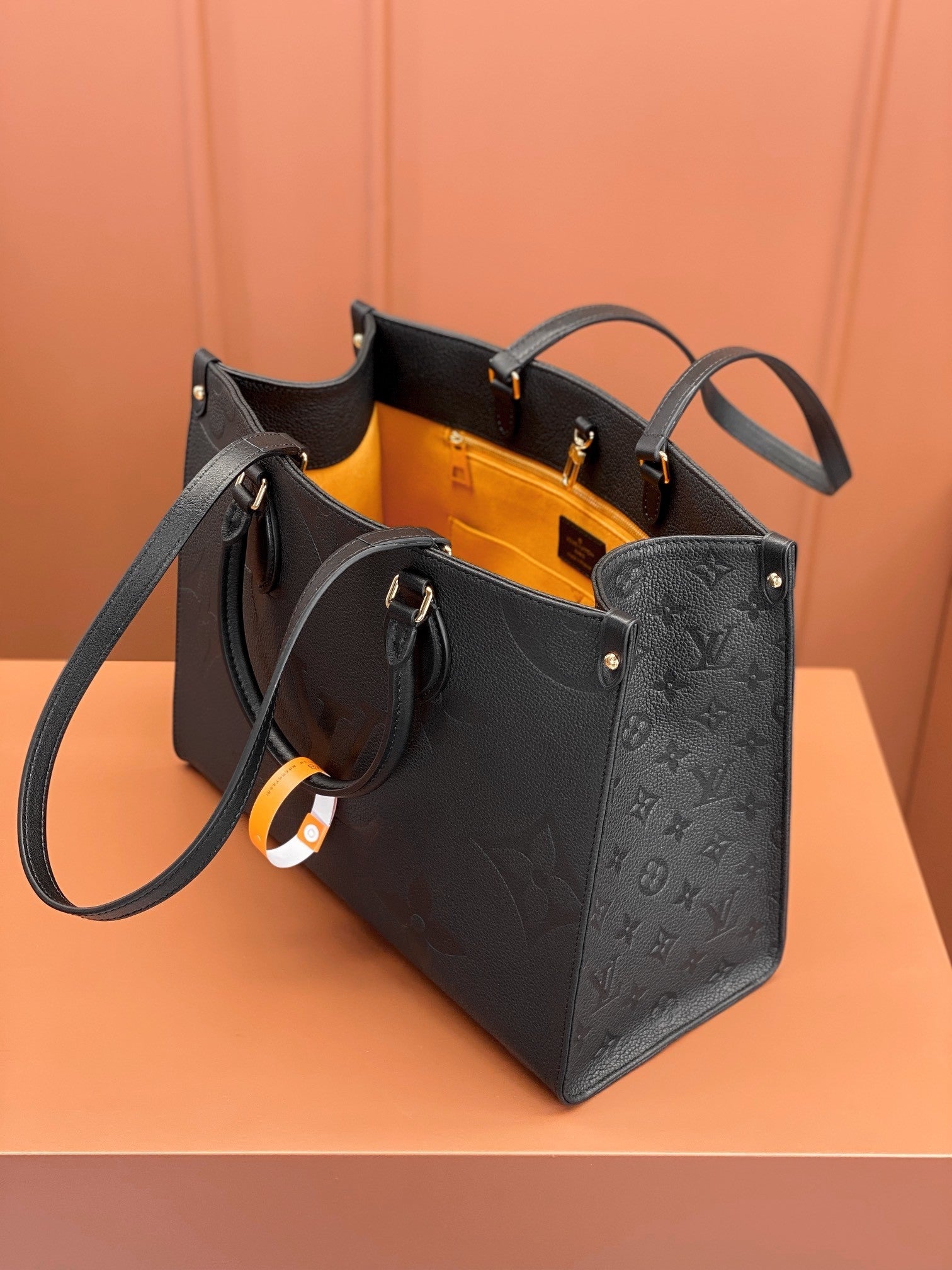 Louis Vuitton women's bags 135