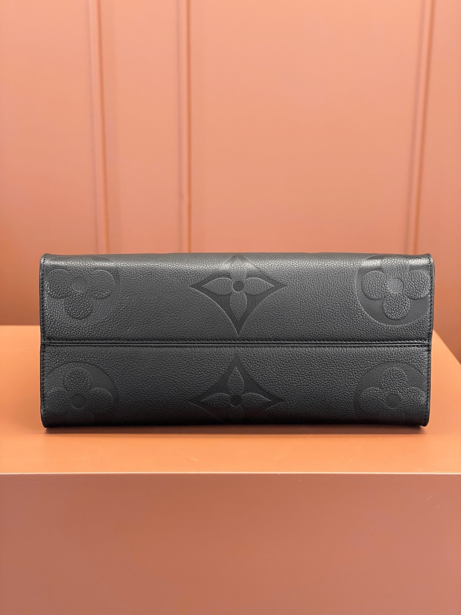Louis Vuitton women's bags 135