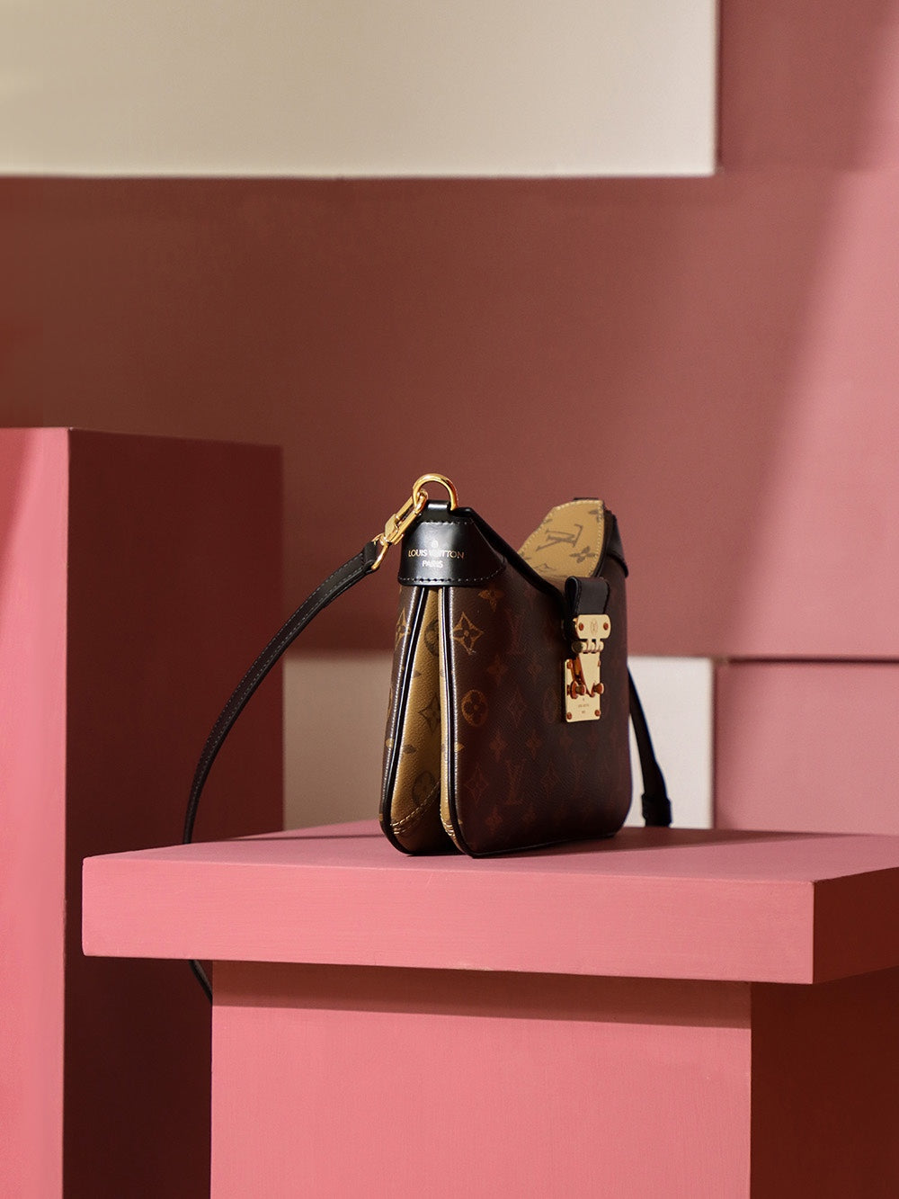 Louis Vuitton women's bags 141
