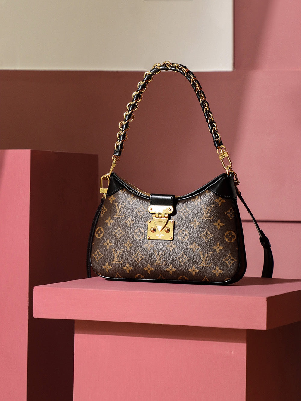 Louis Vuitton women's bags 141