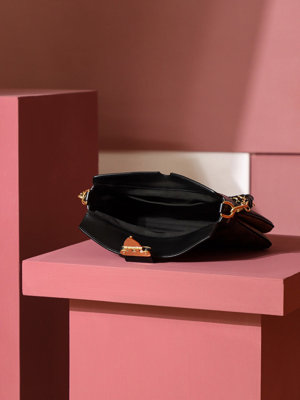 Louis Vuitton women's bags 141