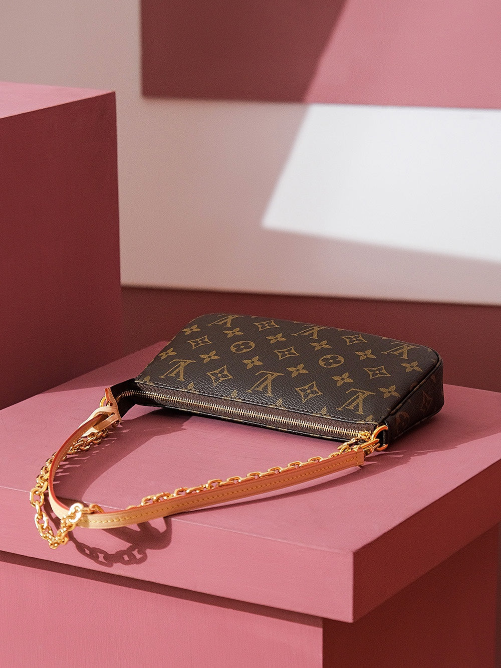 Louis Vuitton women's bags 142