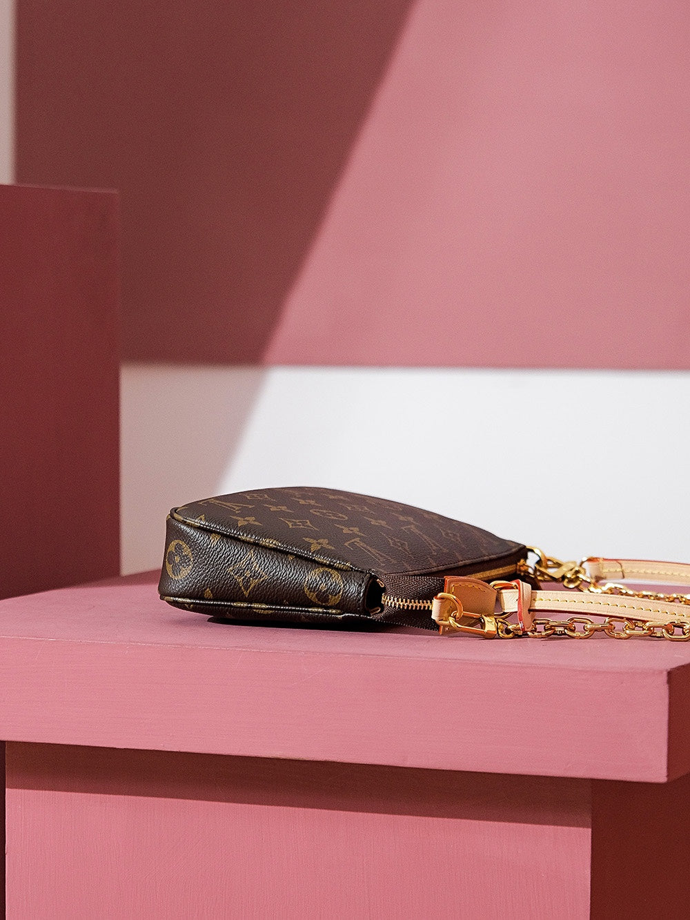 Louis Vuitton women's bags 142