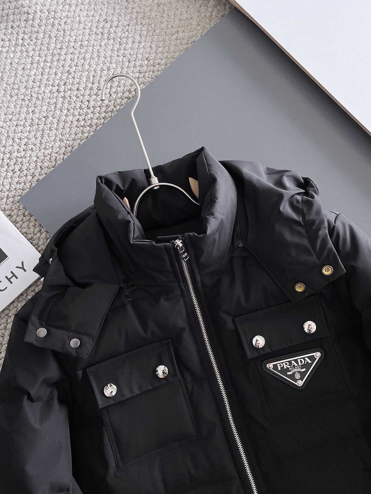 PRADA 2024 FW Premium Goose Down Jacket | Colorblock Design | Unisex | M–3XL