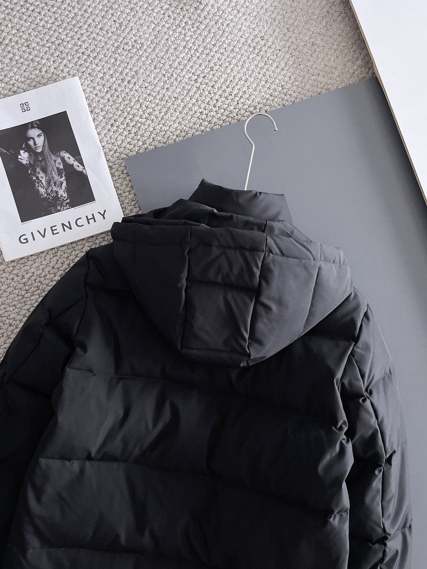 PRADA 2024 FW Premium Goose Down Jacket | Colorblock Design | Unisex | M–3XL