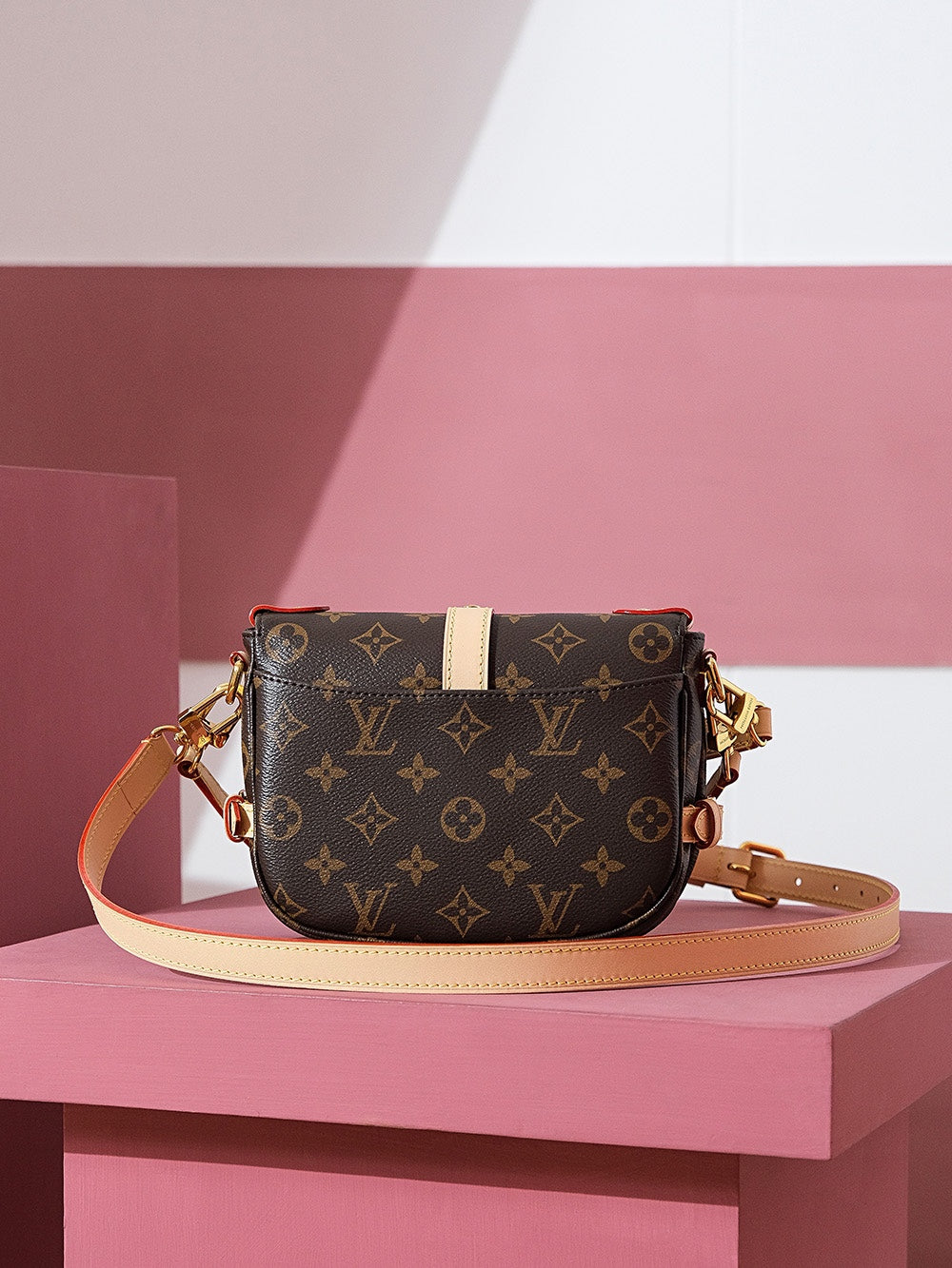 Louis Vuitton women's bags 143