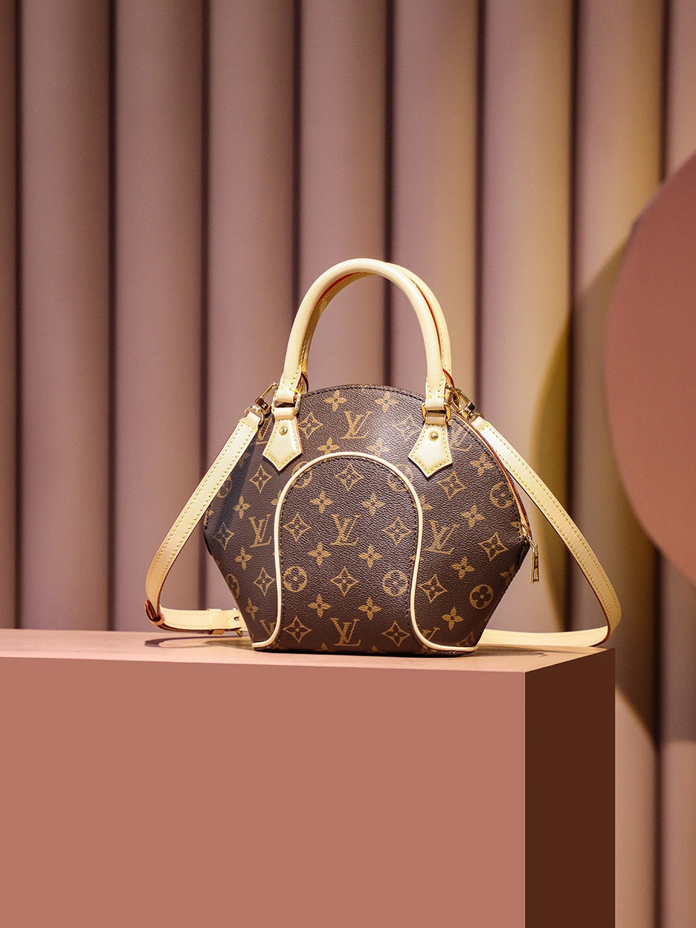 Louis Vuitton women's bags 147