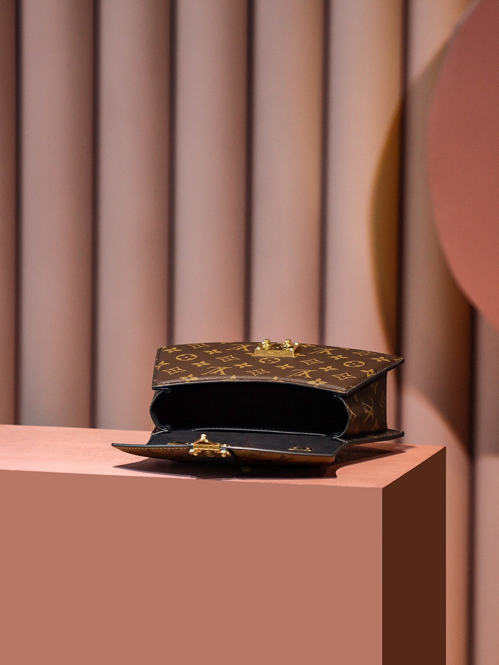 Louis Vuitton women's bags 148