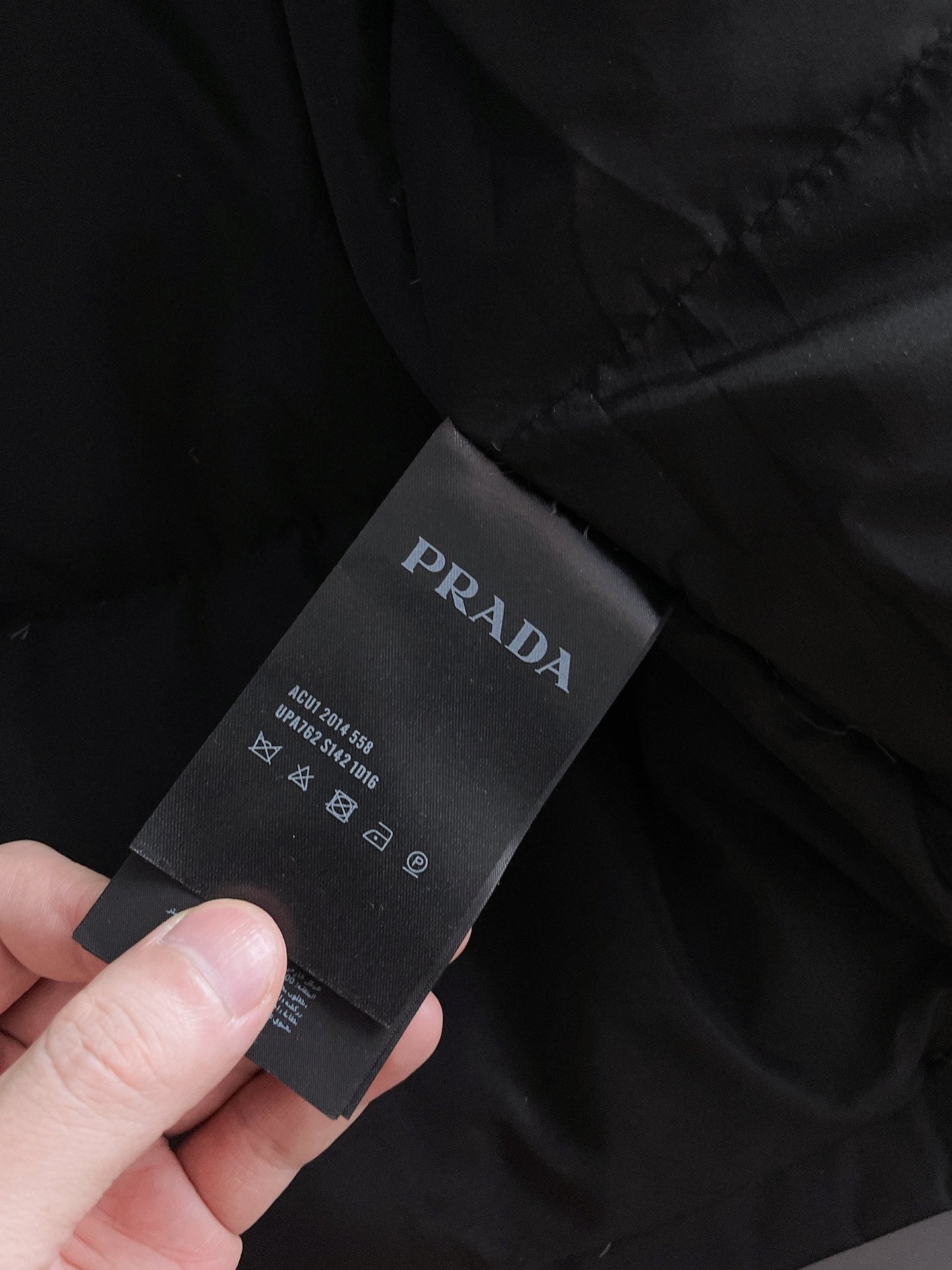 PRADA 2024 FW Premium Goose Down Jacket | Colorblock Design | Unisex | M–3XL