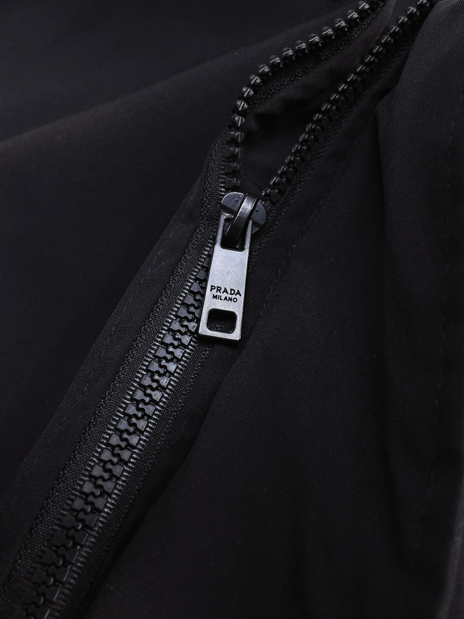 PRADA 2024 FW Premium Goose Down Jacket | Colorblock Design | Unisex | M–3XL