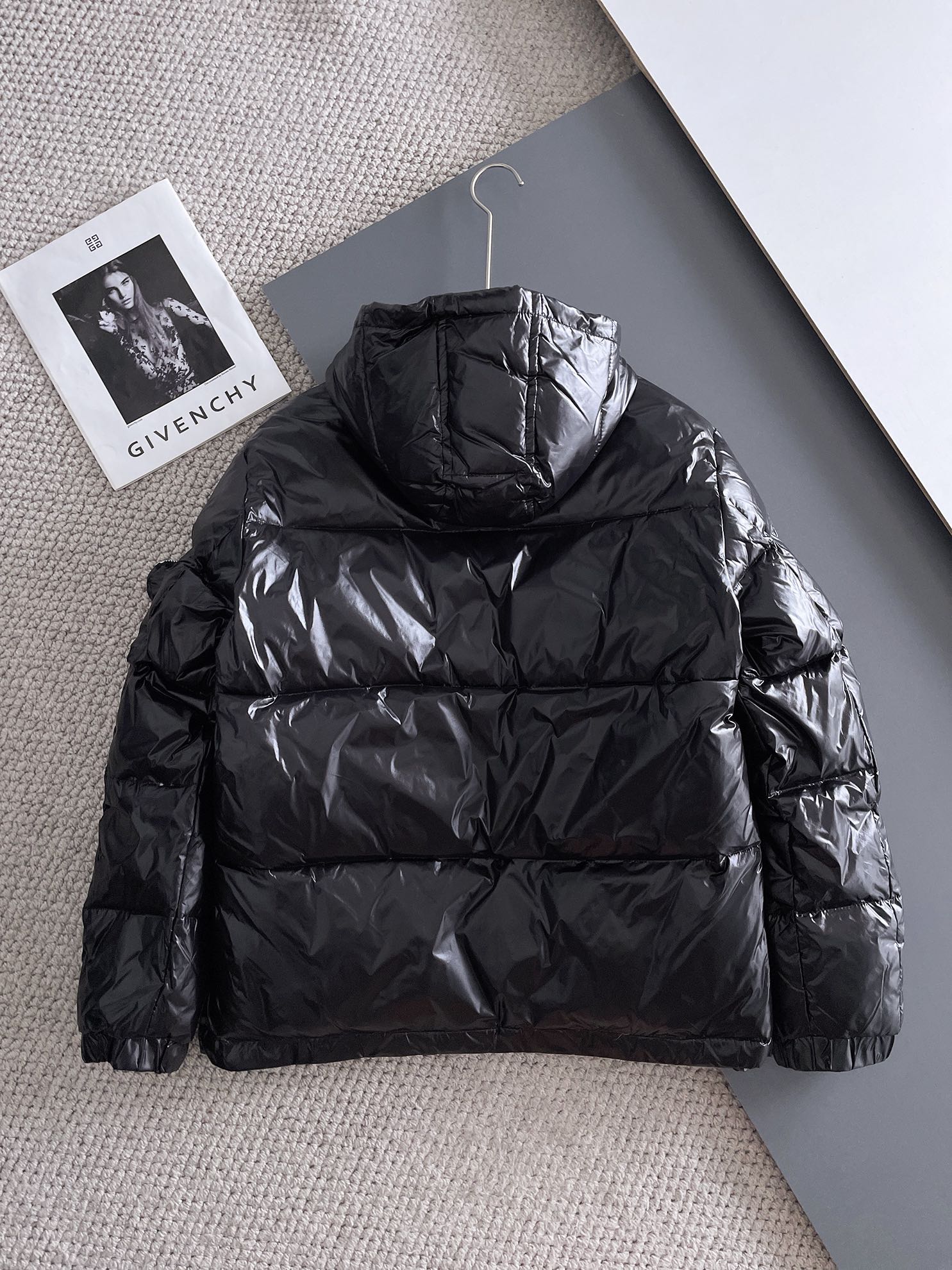 PRADA 2024 FW Premium Goose Down Jacket | Colorblock Design | Unisex | M–3XL